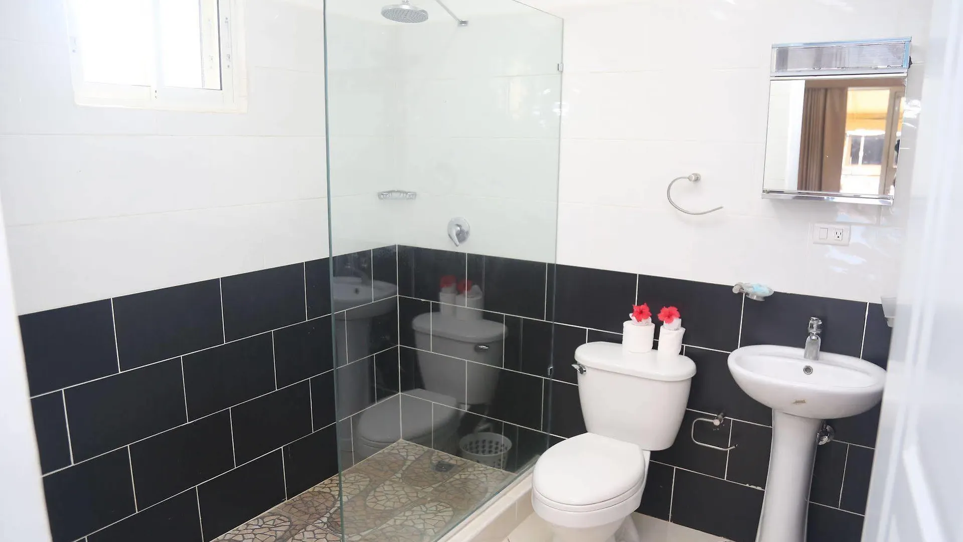 Hotel Seabreeze Sosua El Batey 2*,  Dominicaanse Republiek